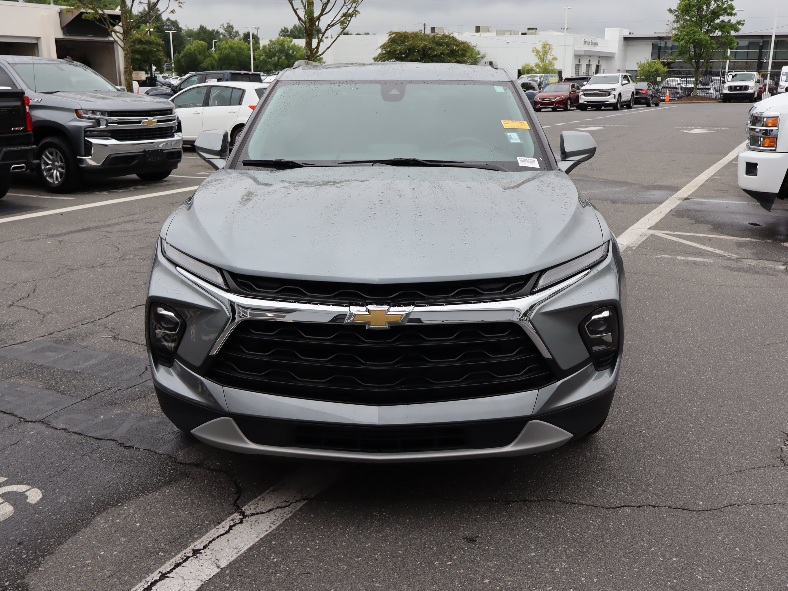 Used 2025 Chevrolet Blazer LT w/ Convenience Package FWD image 15
