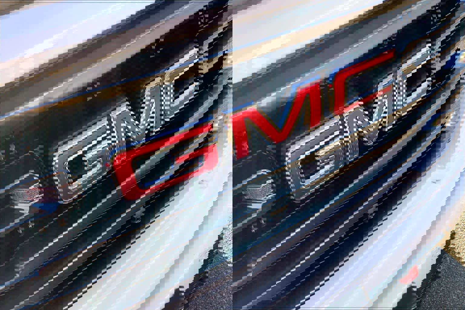 Used 2022 GMC Sierra 1500 AT4 w/ AT4 Premium Package image 29