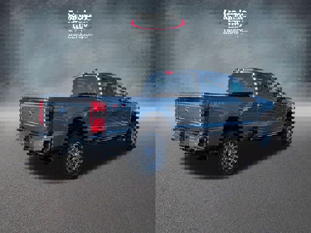 New 2026 Ford F250 Lariat w/ FX4 Off-Road Package image 5