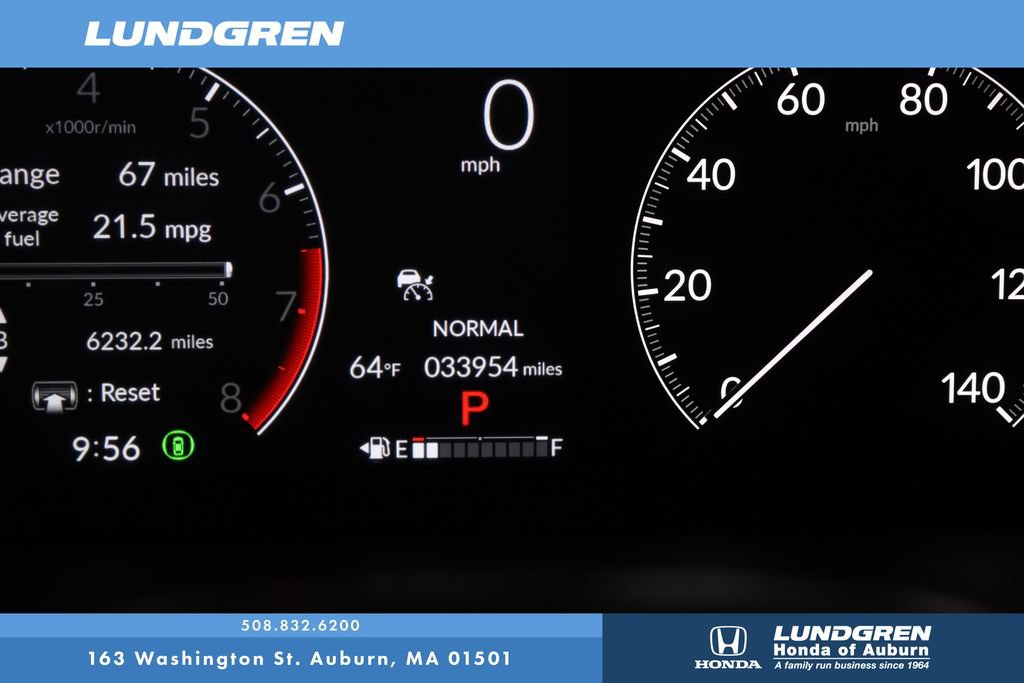Used 2025 Honda Pilot TrailSport image 23