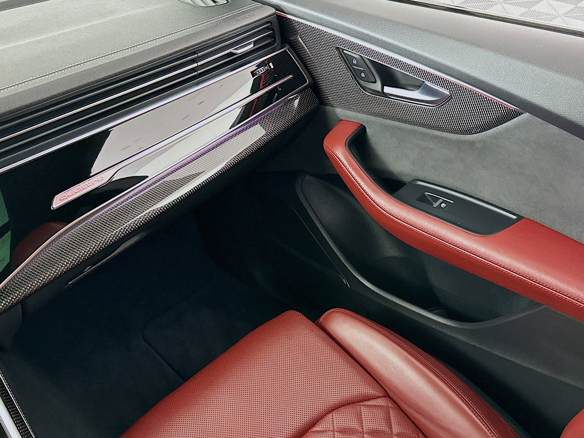 Used 2023 Audi SQ8 Premium Plus w/ Executive Package image 22