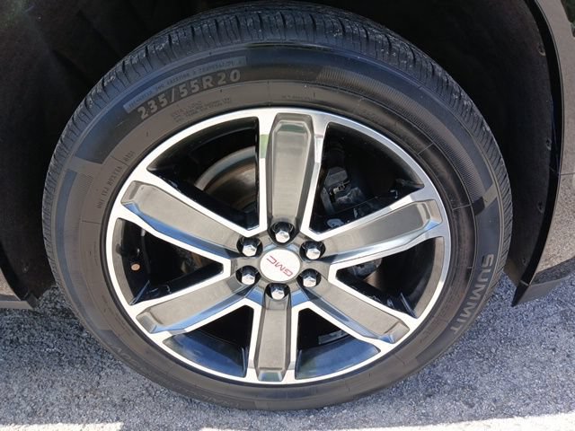 Used 2018 GMC Acadia Denali w/ Technology Package AWD/4WD image 62