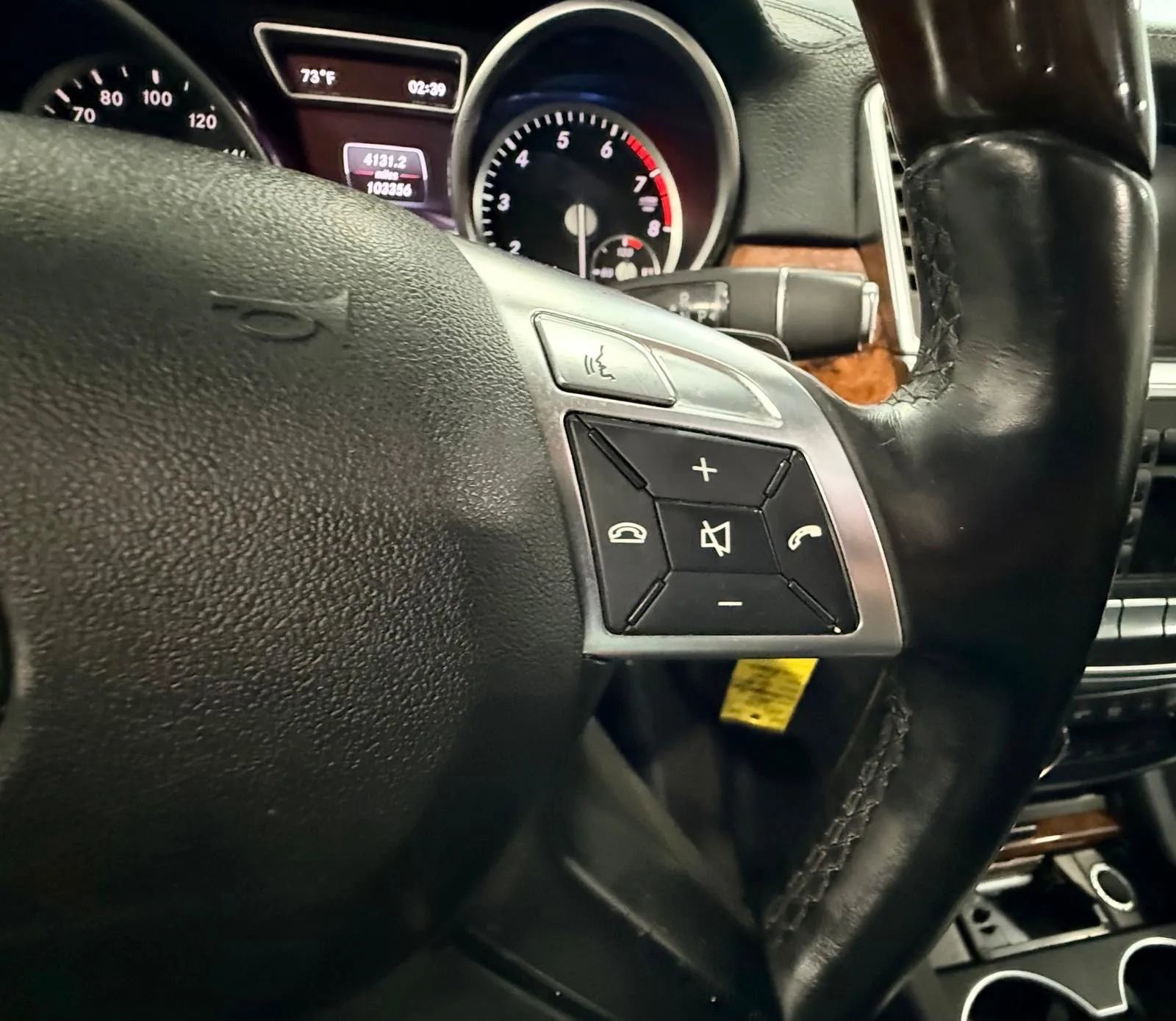 Used 2013 Mercedes-Benz GL 550 4MATIC image 23