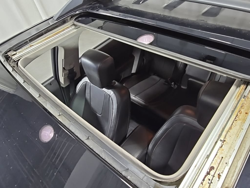 Used 2017 Chevrolet Equinox LT AWD/4WD image 30