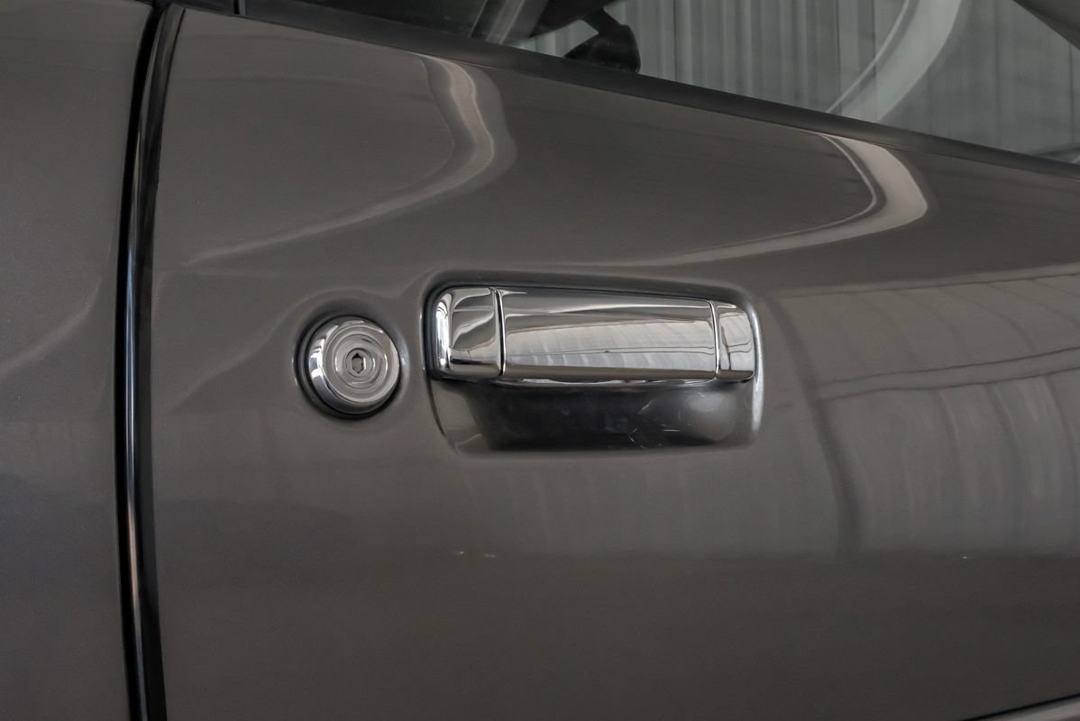 Used 2002 Aston Martin DB7 Vantage RWD image 33