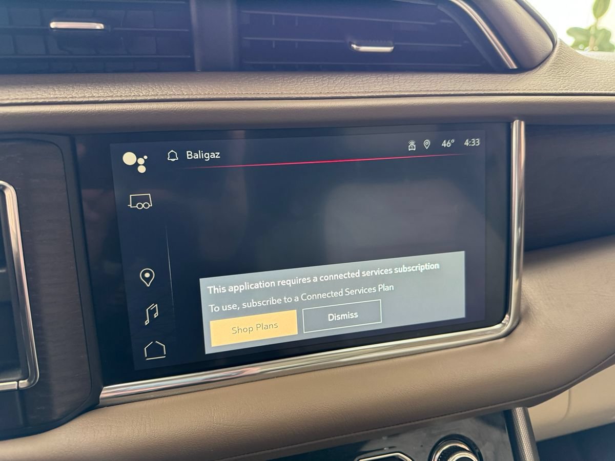 Used 2023 GMC Yukon Denali AWD/4WD image 30