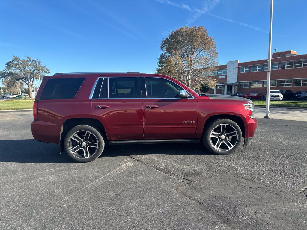 Used 2017 Chevrolet Tahoe Premier AWD/4WD image 11