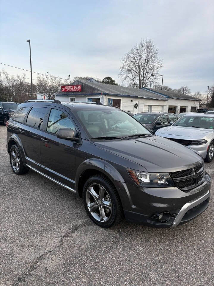 Used 2016 Dodge Journey Crossroad w/ Popular Equipment Group FWD image 4
