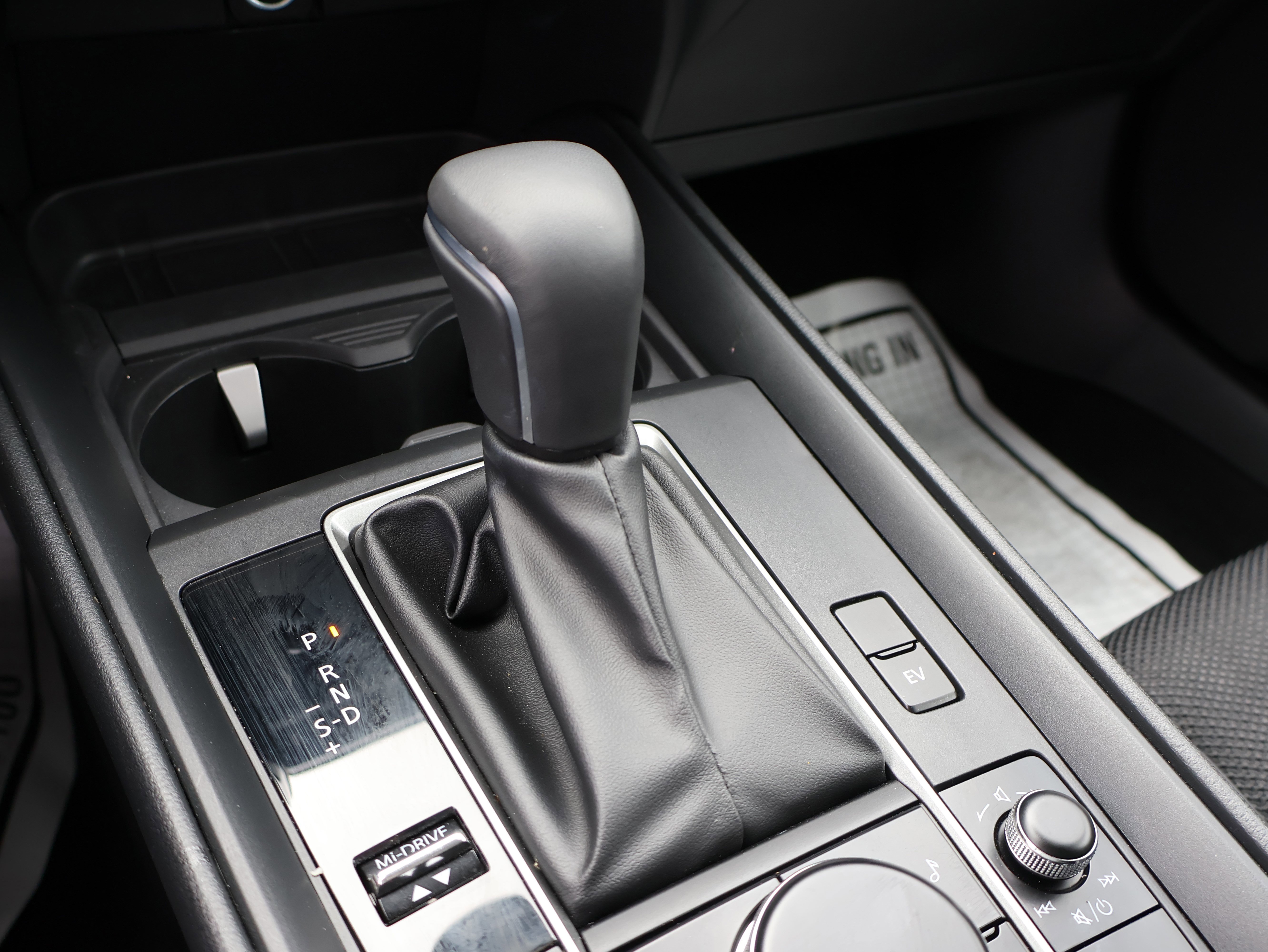 Certified 2025 MAZDA CX-50 2.5 Hybrid w/ Preferred Pkg image 30