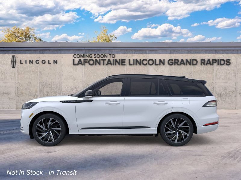 New 2026 Lincoln Aviator Black Label w/ Black Label Special Edition AWD/4WD image 3