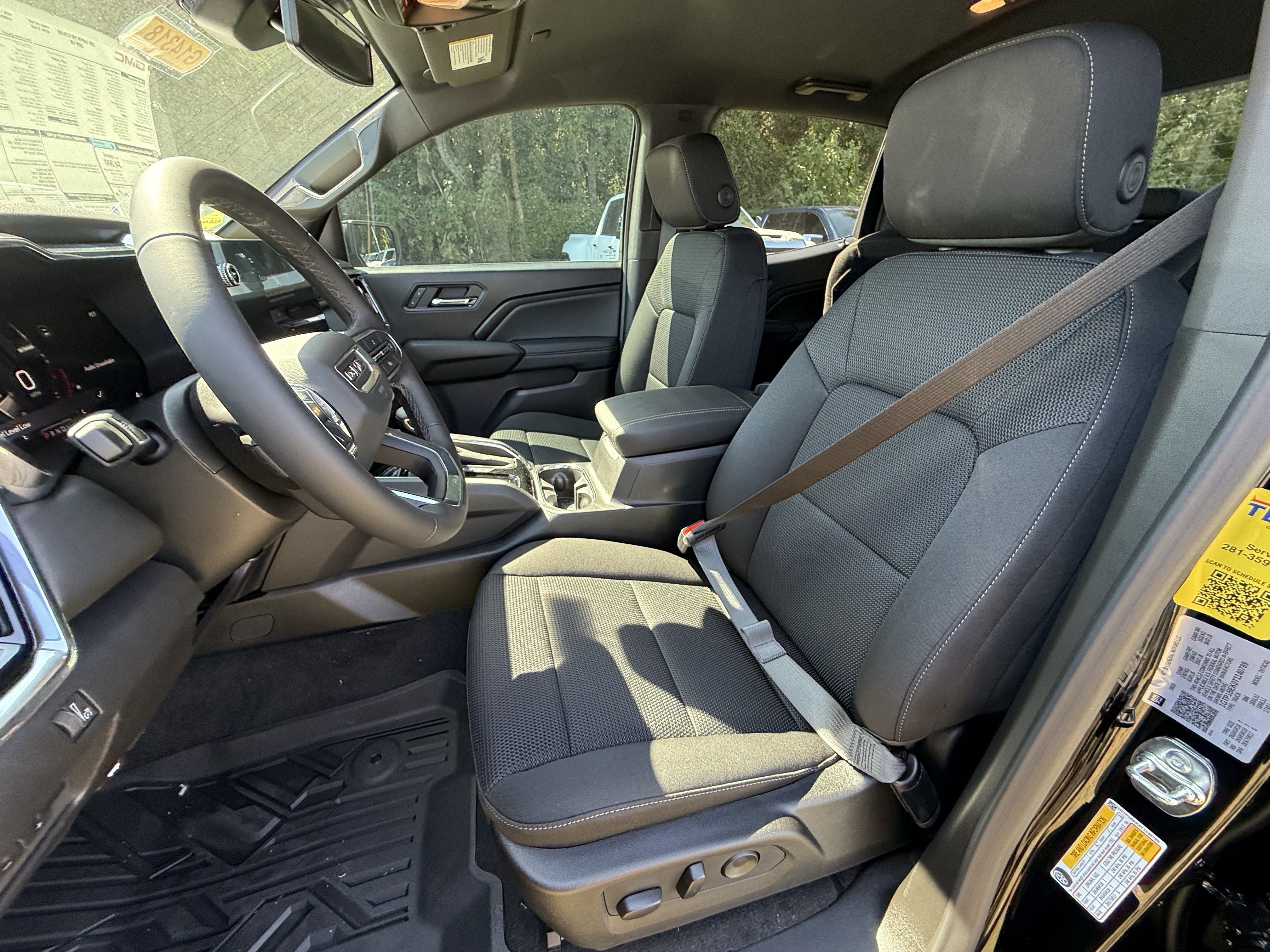 New 2026 GMC Canyon Elevation w/ Convenience Package RWD image 17