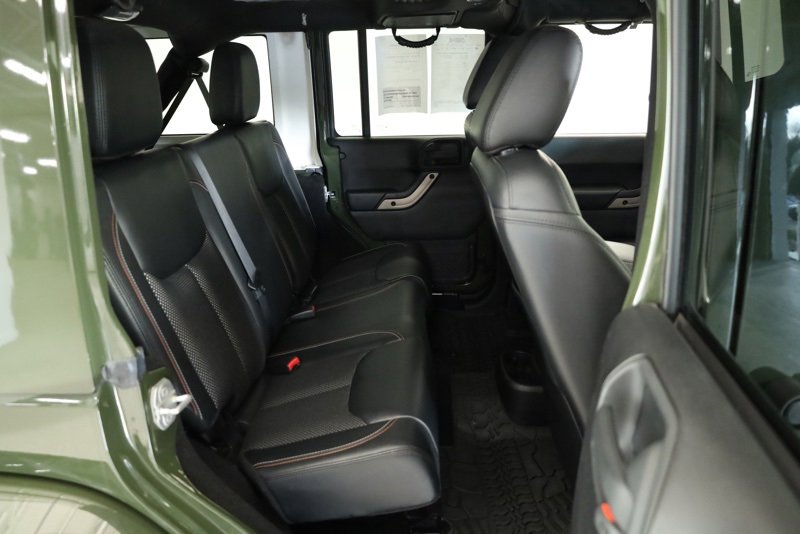 Used 2016 Jeep Wrangler Unlimited Sahara image 32