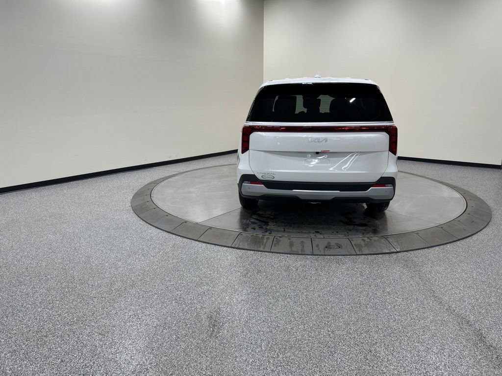 New 2026 Kia Carnival image 6