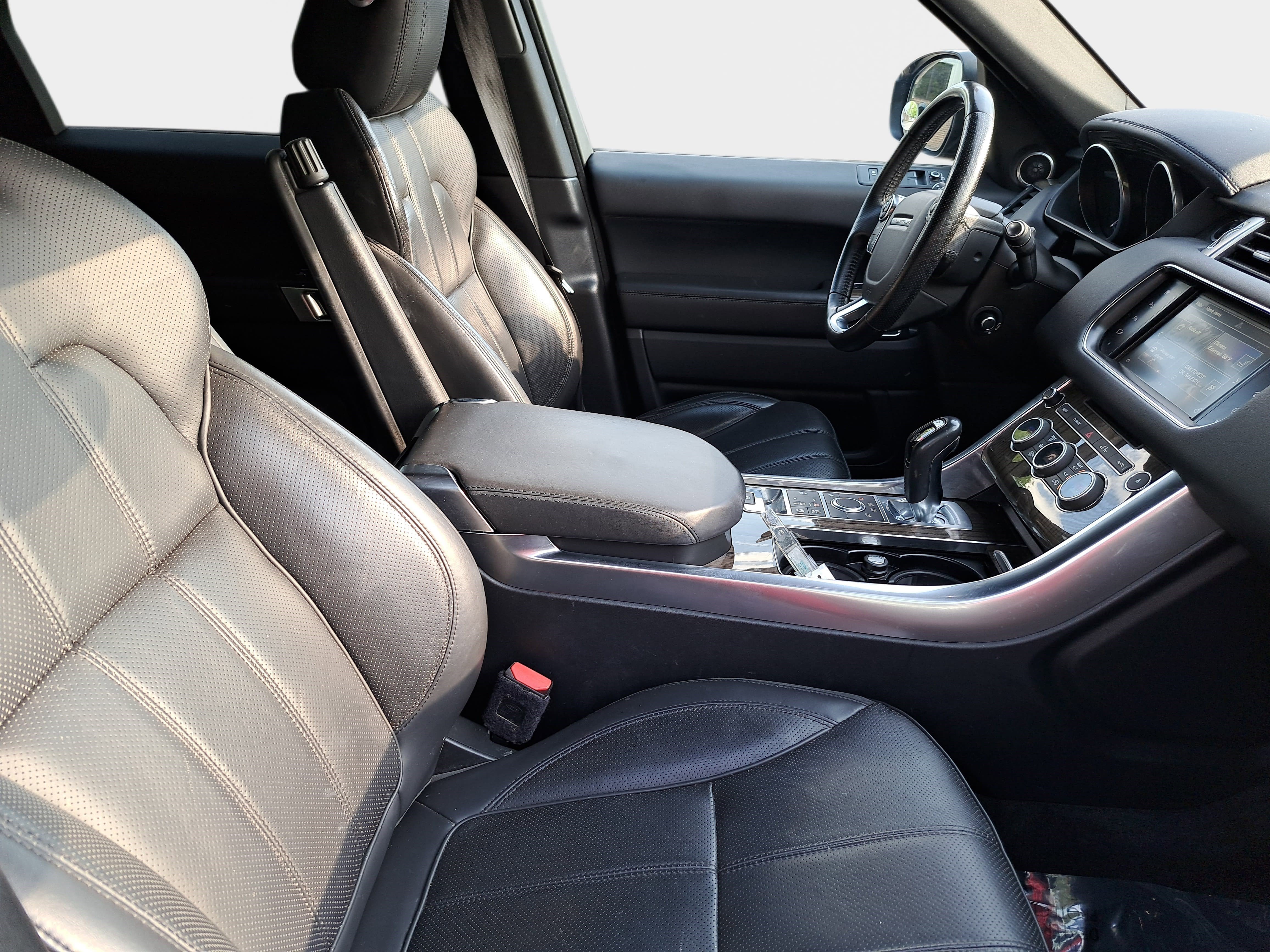 Used 2016 Land Rover Range Rover Sport HSE image 10