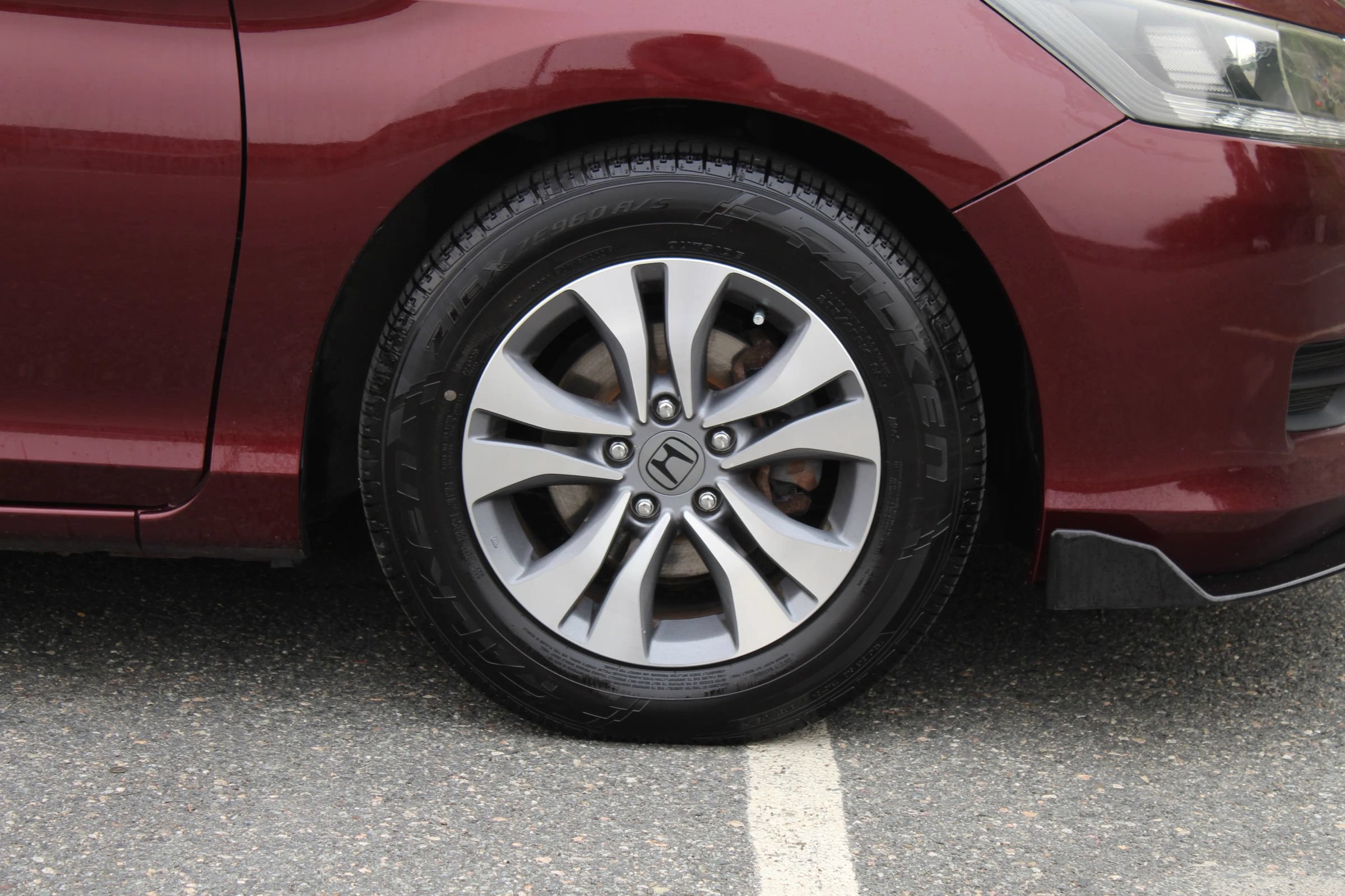 Used 2015 Honda Accord LX image 34