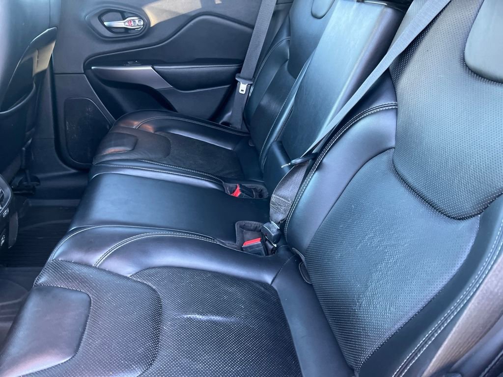 Used 2021 Jeep Cherokee Latitude Lux w/ Sun & Sound Group image 20