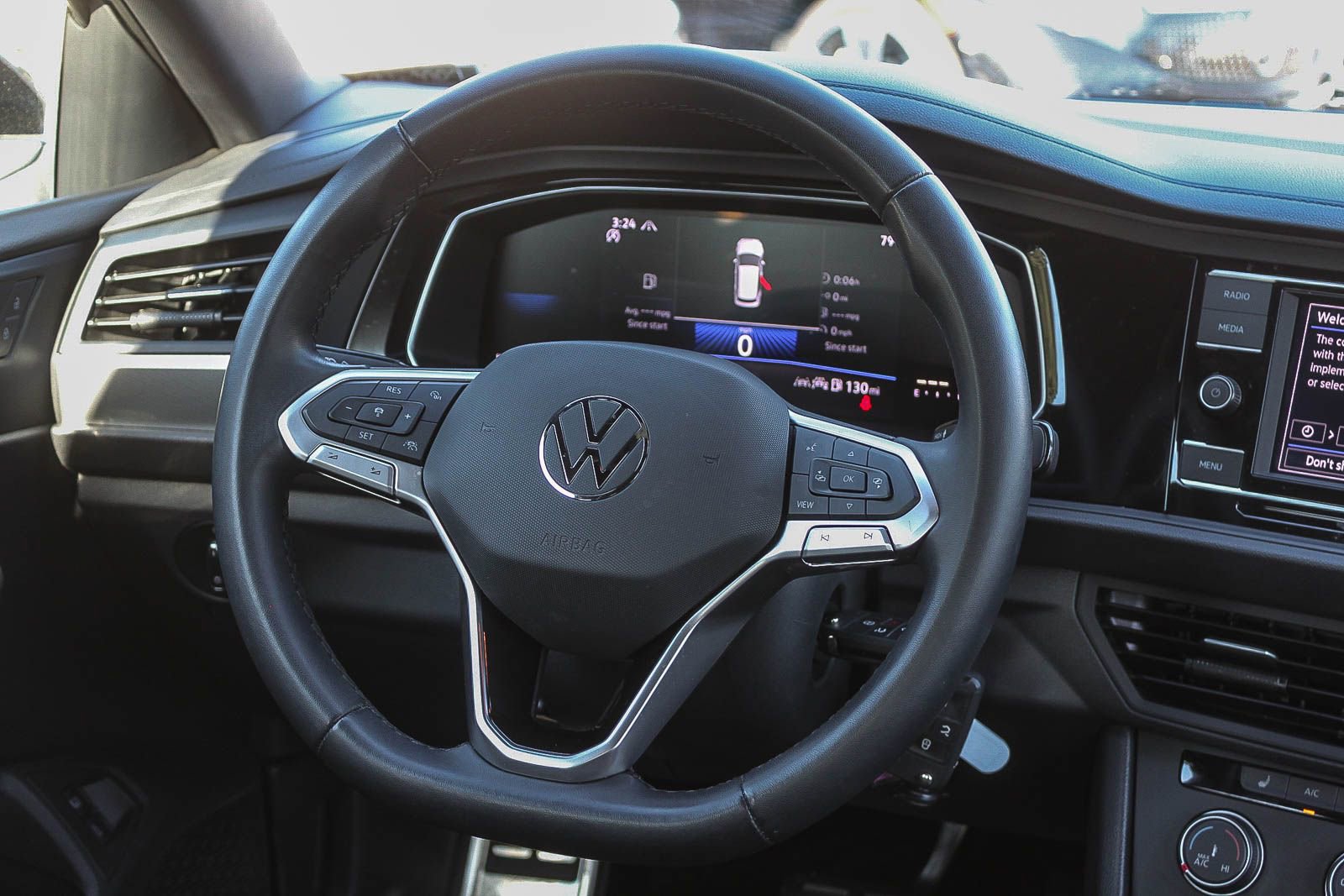 Used 2024 Volkswagen Jetta Sport image 16