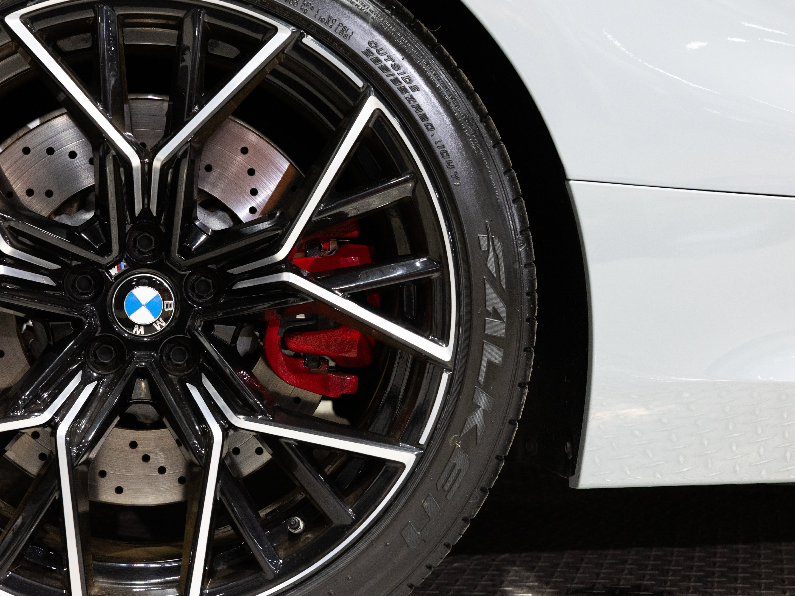 Used 2024 BMW M8 Competition AWD/4WD image 16