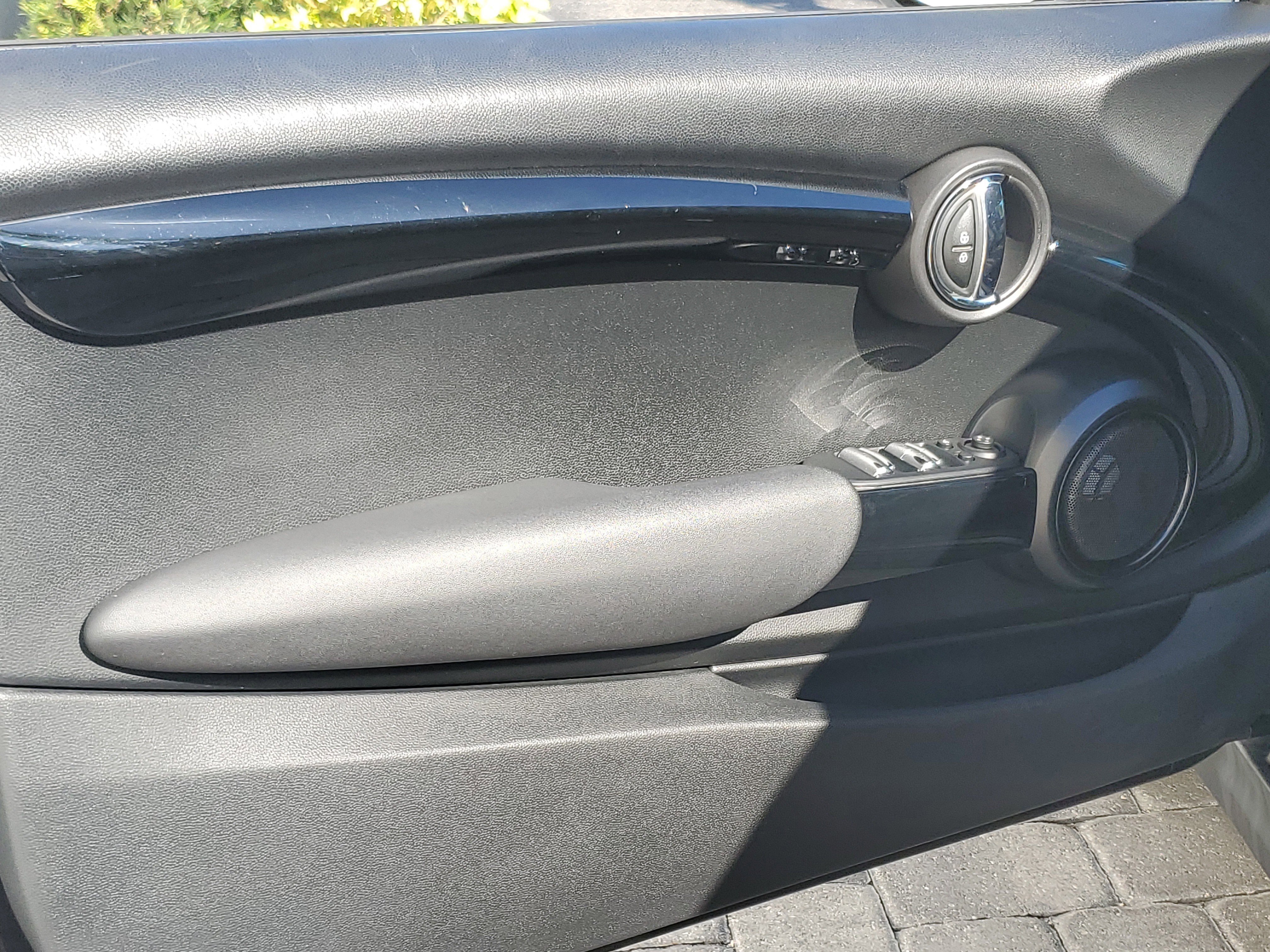 Used 2016 MINI Cooper S image 15