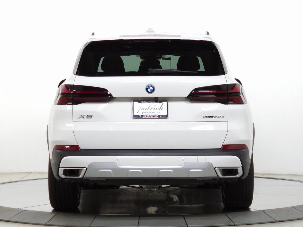 Used 2026 BMW X5 xDrive50e w/ Climate Comfort Package AWD/4WD image 6