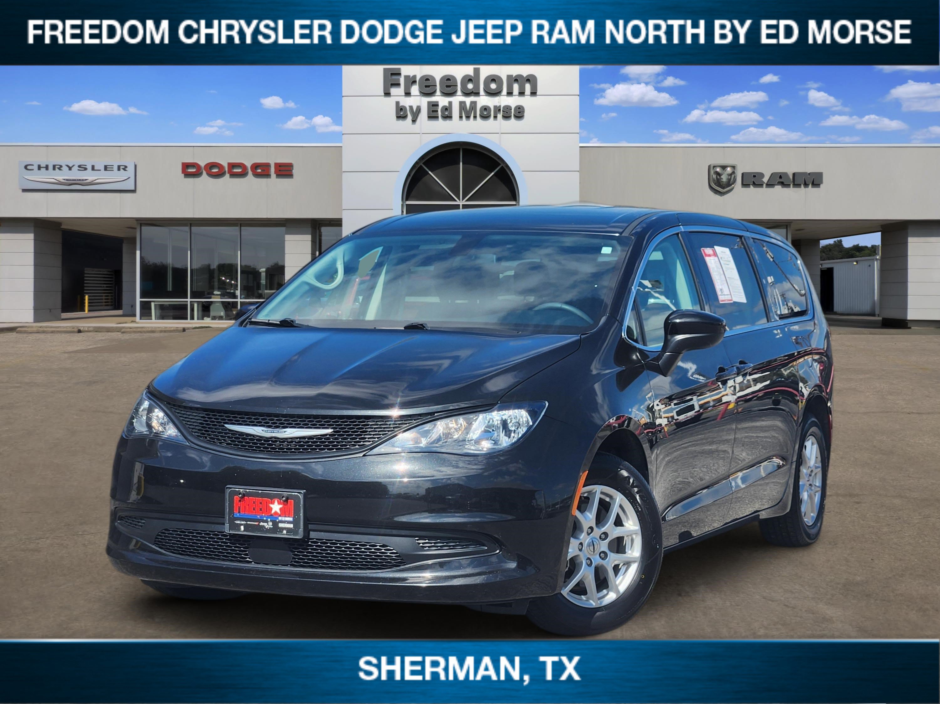 Used 2022 Chrysler Voyager LX
