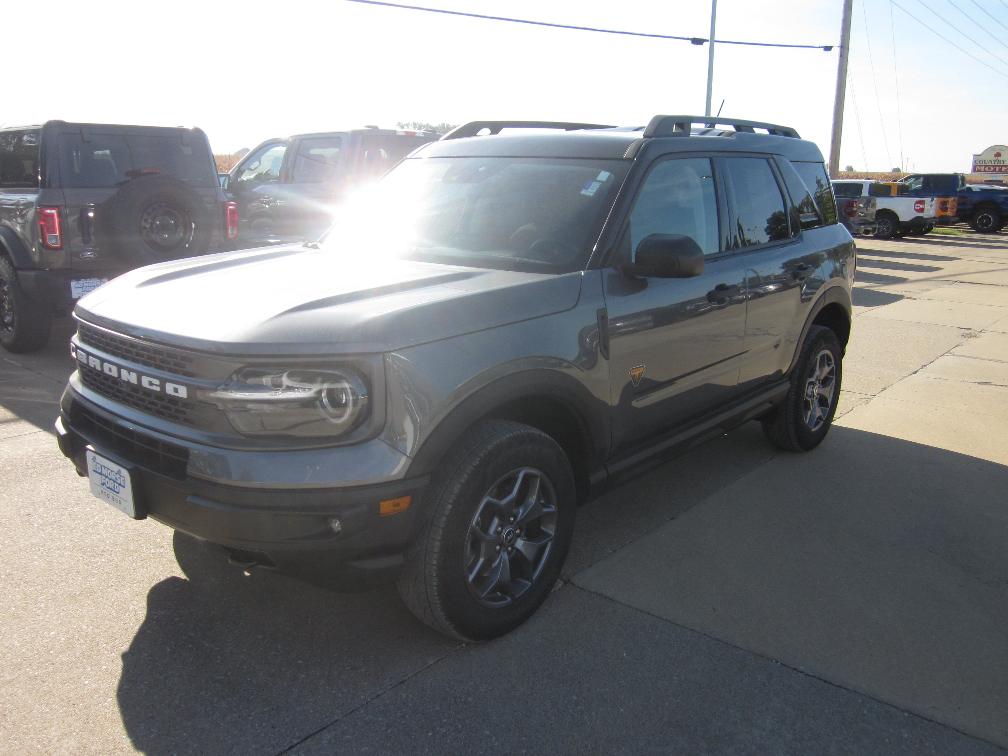 Used 2024 Ford Bronco Sport Badlands AWD/4WD image 3
