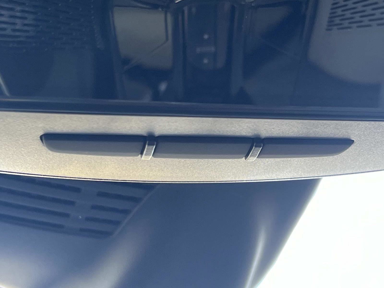 Certified 2025 Mercedes-Benz GLC 300 4MATIC image 32