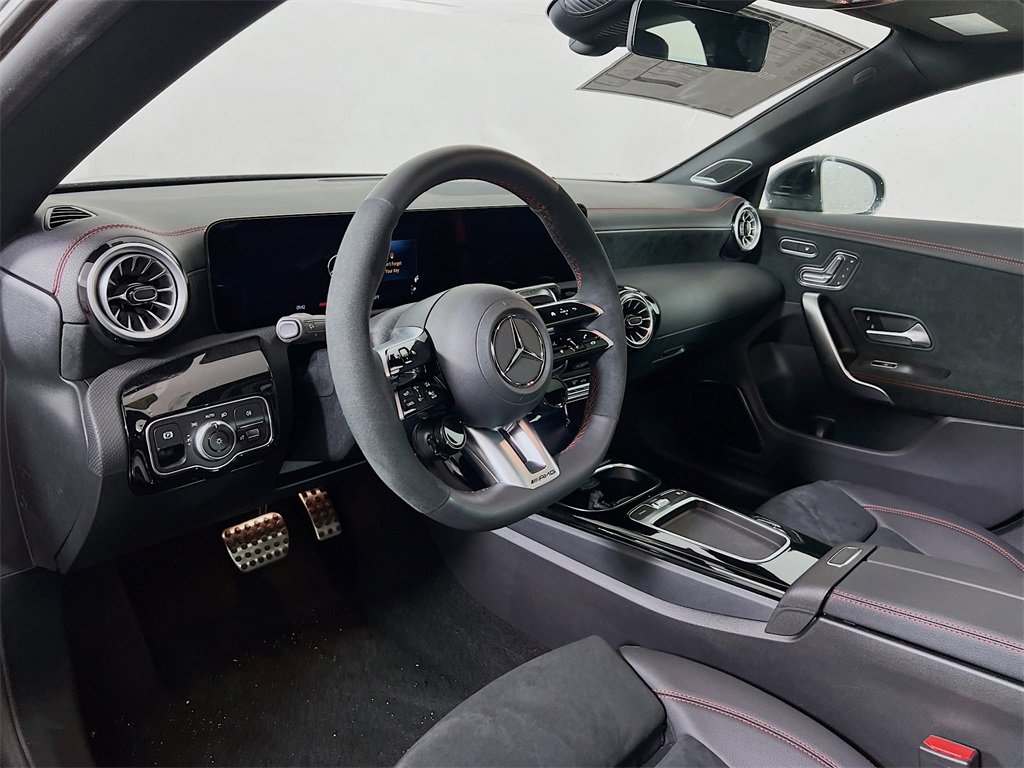 New 2025 Mercedes-Benz CLA 45 AMG 4MATIC image 9