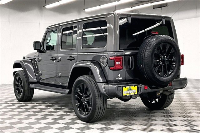 Used 2021 Jeep Wrangler Unlimited Sahara video 2