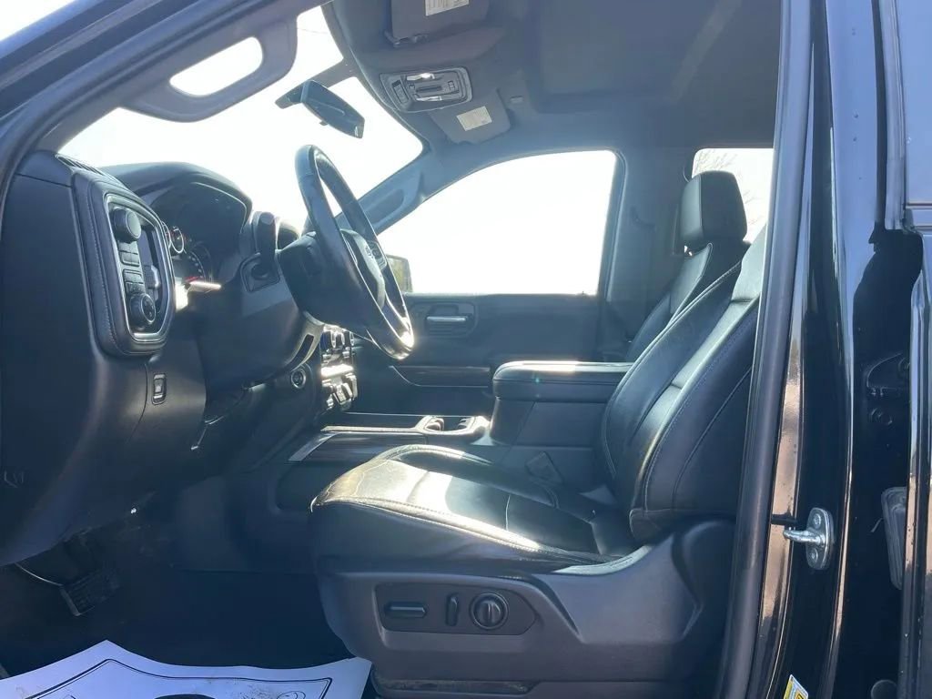 Used 2020 Chevrolet Silverado 1500 RST AWD/4WD image 11