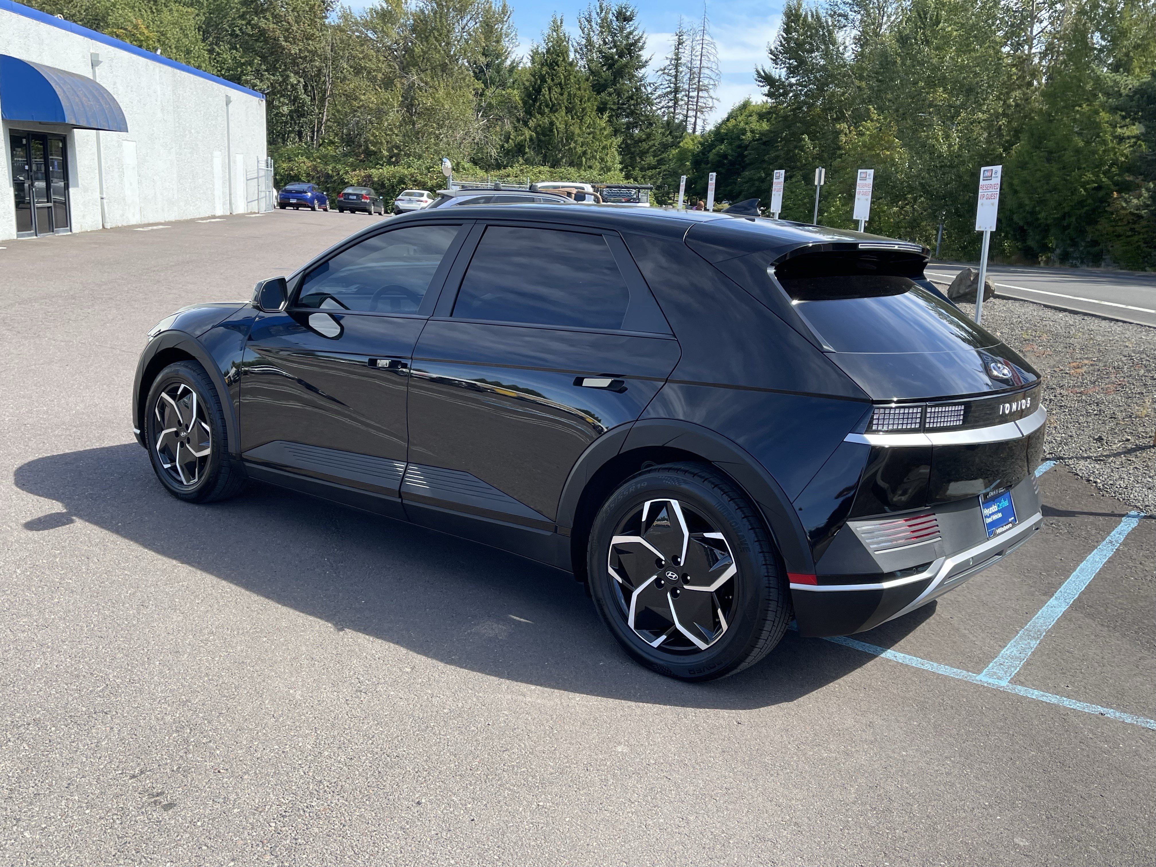 Certified 2024 Hyundai Ioniq 5 SEL AWD/4WD image 3