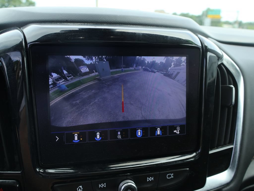 Used 2021 Chevrolet Traverse LT w/ LT Premium Package AWD/4WD image 45