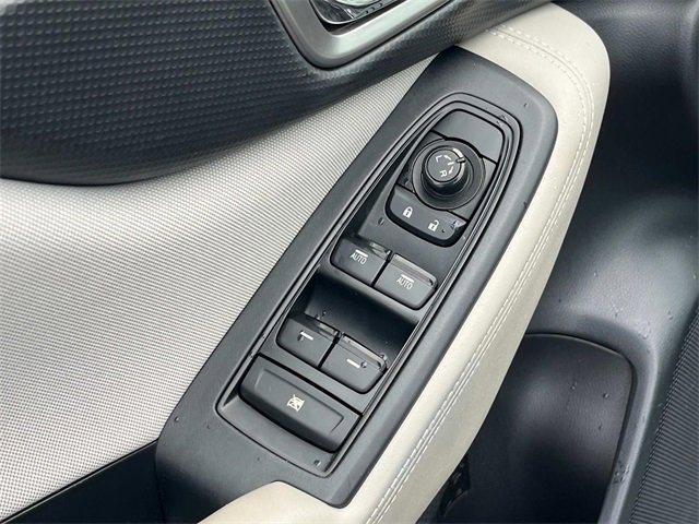 Used 2023 Subaru Forester Premium image 30