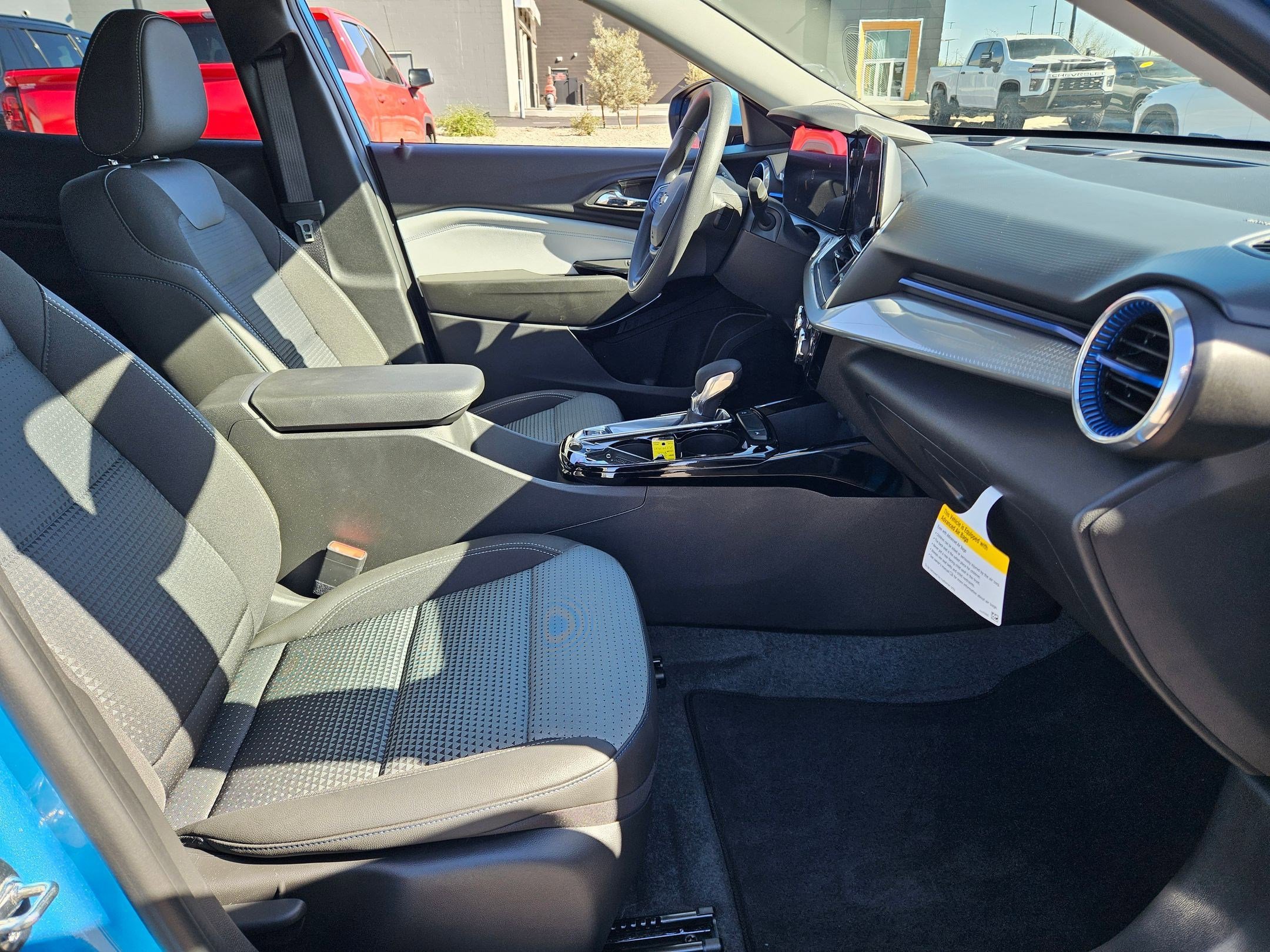 Used 2026 Chevrolet Trax LT image 19