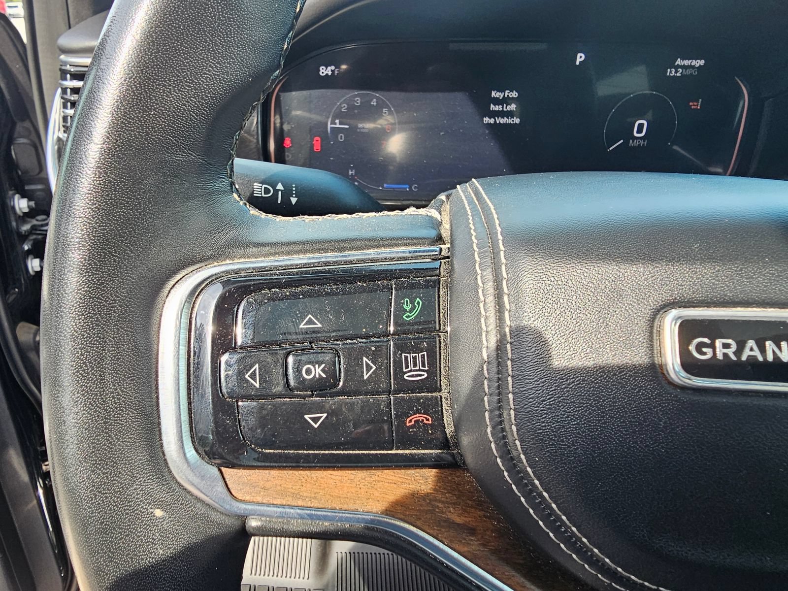 Used 2023 Jeep Grand Wagoneer Series II AWD/4WD image 18