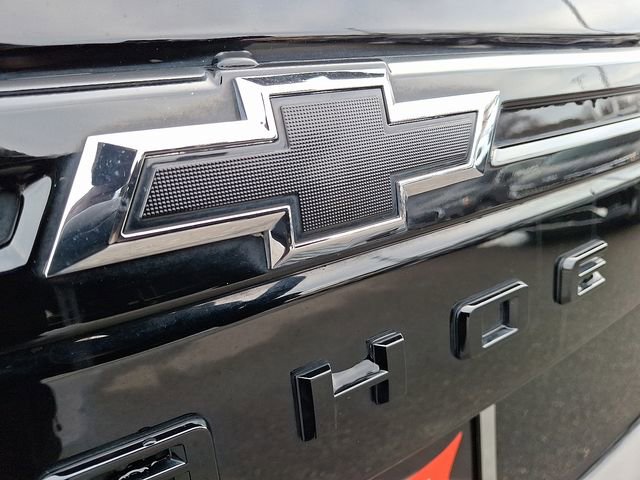 Used 2024 Chevrolet Tahoe Z71 w/ Luxury Package image 28