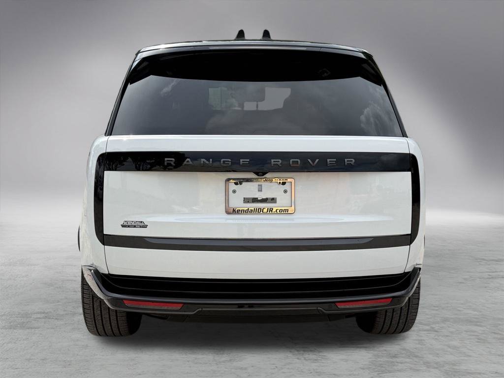 Used 2026 Land Rover Range Rover Long Wheelbase SE AWD/4WD image 6