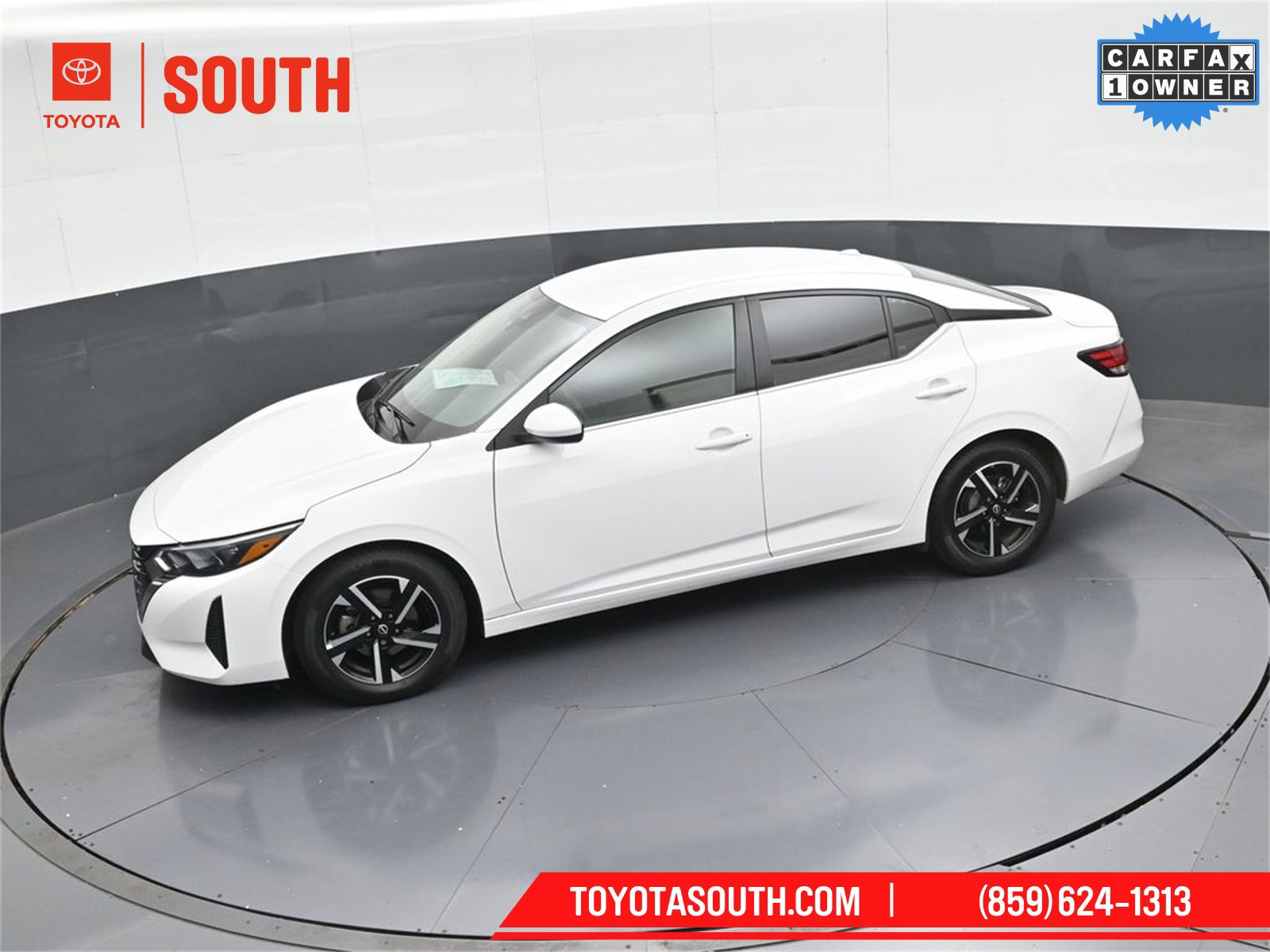 Used 2025 Nissan Sentra SV image 43