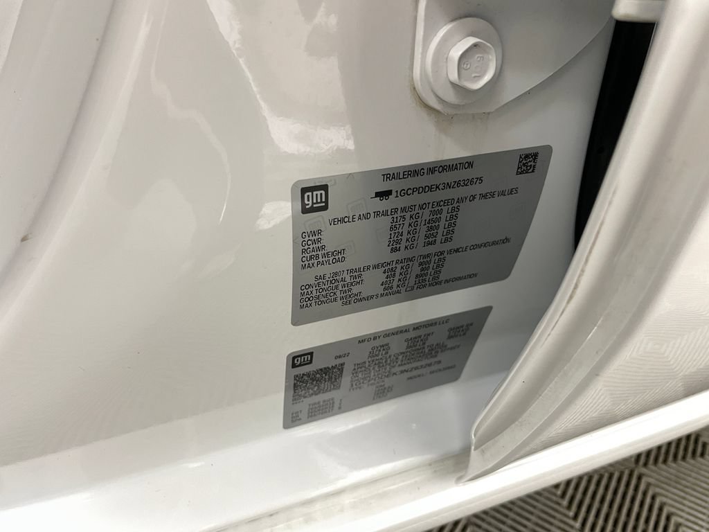 Certified 2022 Chevrolet Silverado 1500 LT AWD/4WD image 31