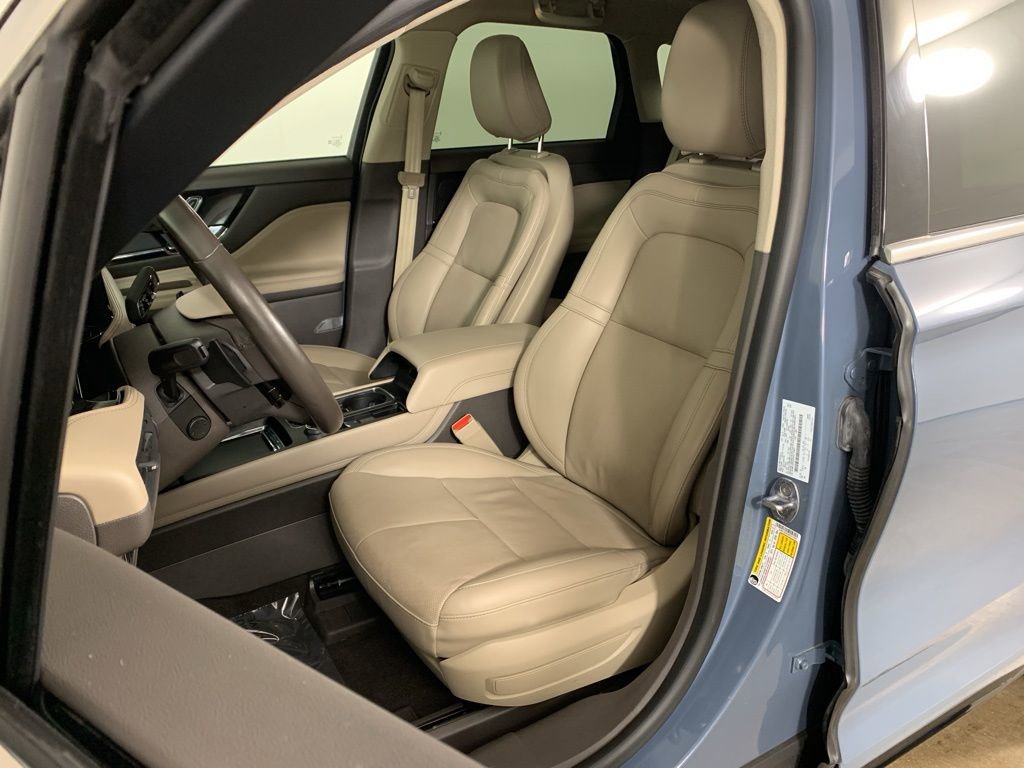 Used 2024 Lincoln Corsair Grand Touring w/ Equipment Group 301A image 28