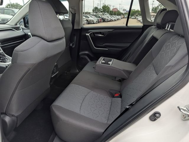 Used 2025 Toyota RAV4 XLE image 26