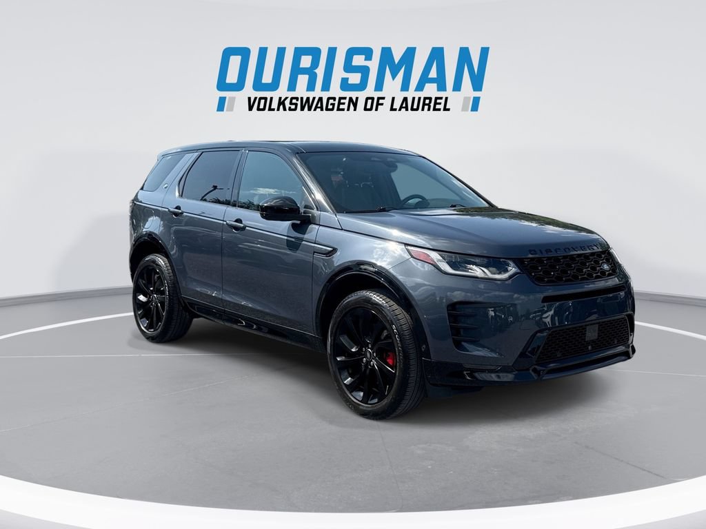 Used 2025 Land Rover Discovery Sport Dynamic SE AWD/4WD image 2