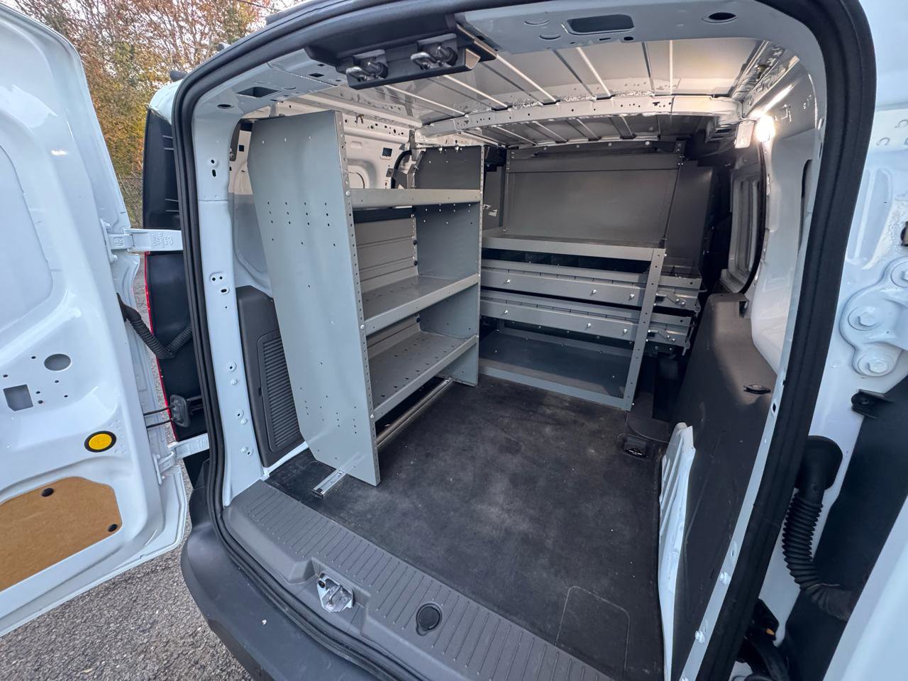 Used 2022 Ford Transit Connect XL FWD image 30