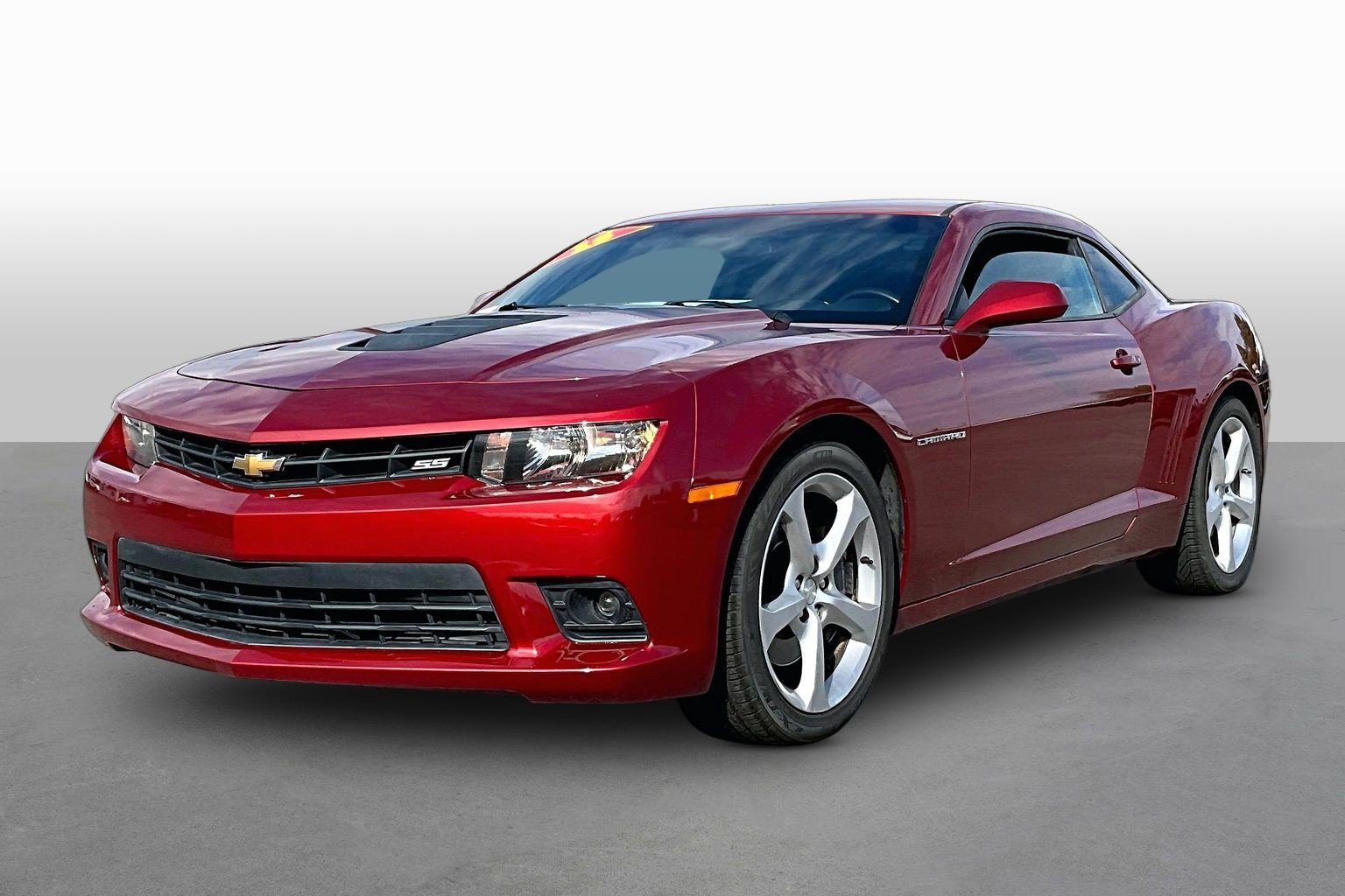 Used 2015 Chevrolet Camaro SS RWD image 1