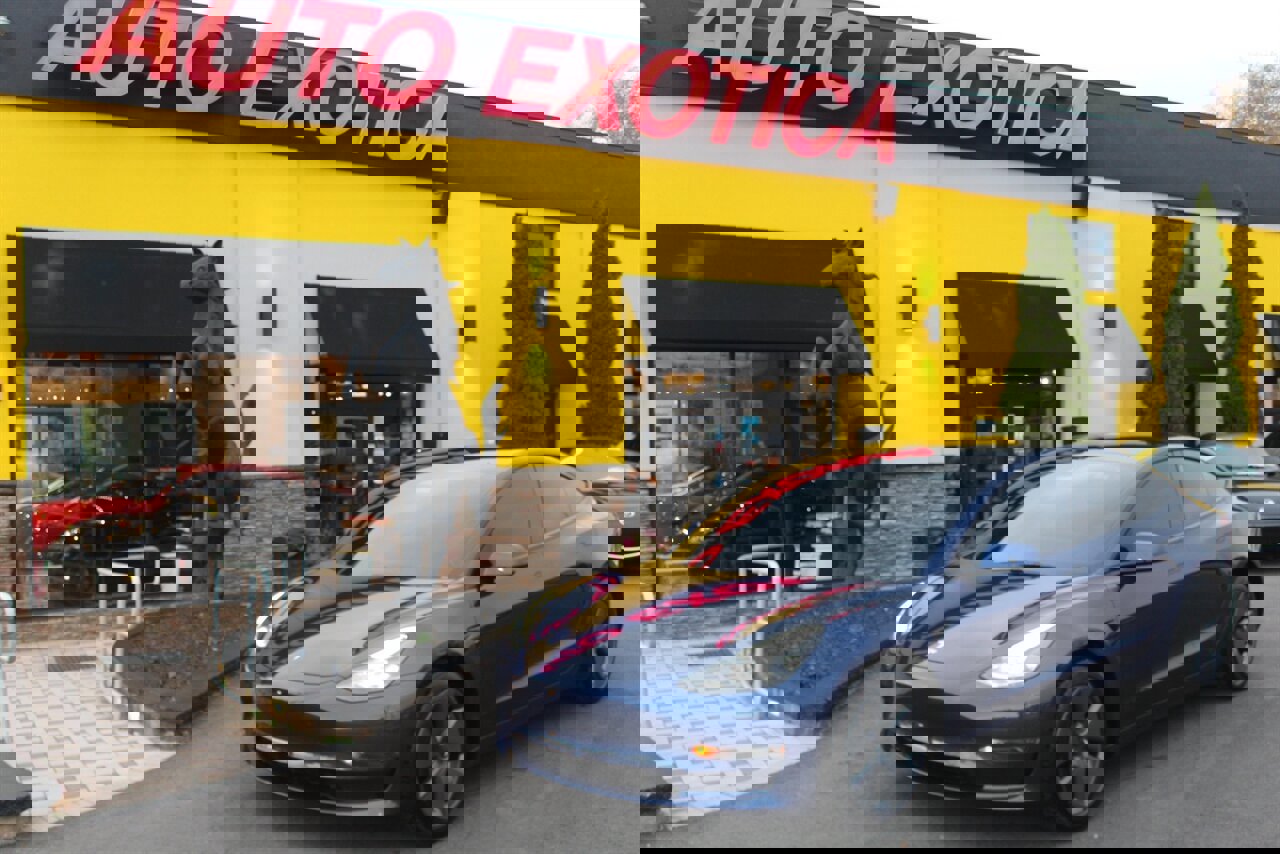 Used 2021 Tesla Model 3 Standard Range Plus image 28