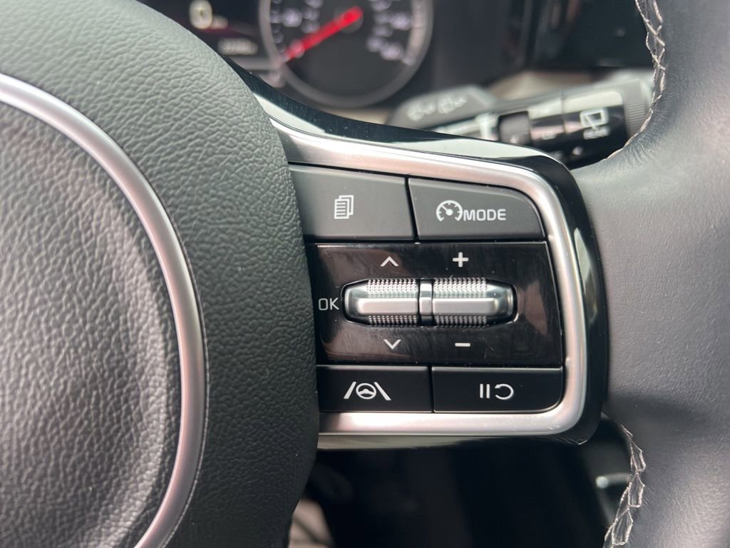 Certified 2023 Kia Sorento S image 61