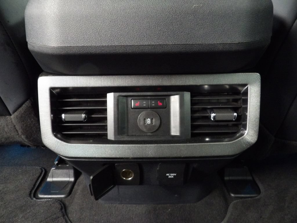Used 2024 Ford F450 Platinum AWD/4WD image 18
