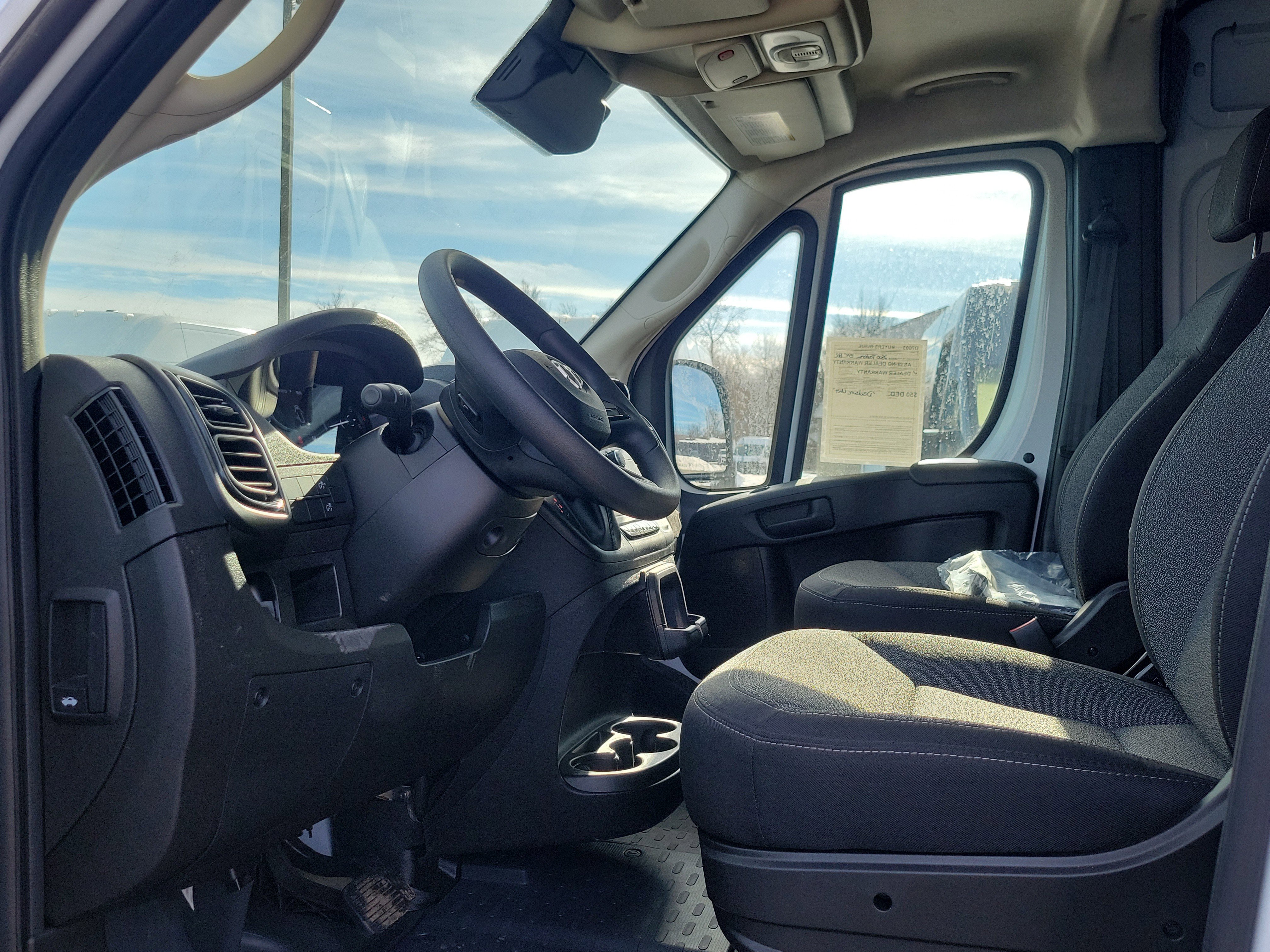 Used 2025 RAM ProMaster 1500 w/ Convenience Group image 6