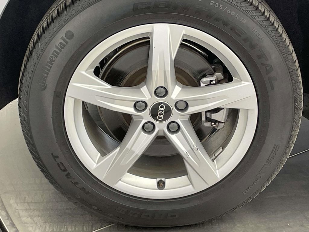 Certified 2023 Audi Q5 2.0T Premium w/ Convenience Package image 13