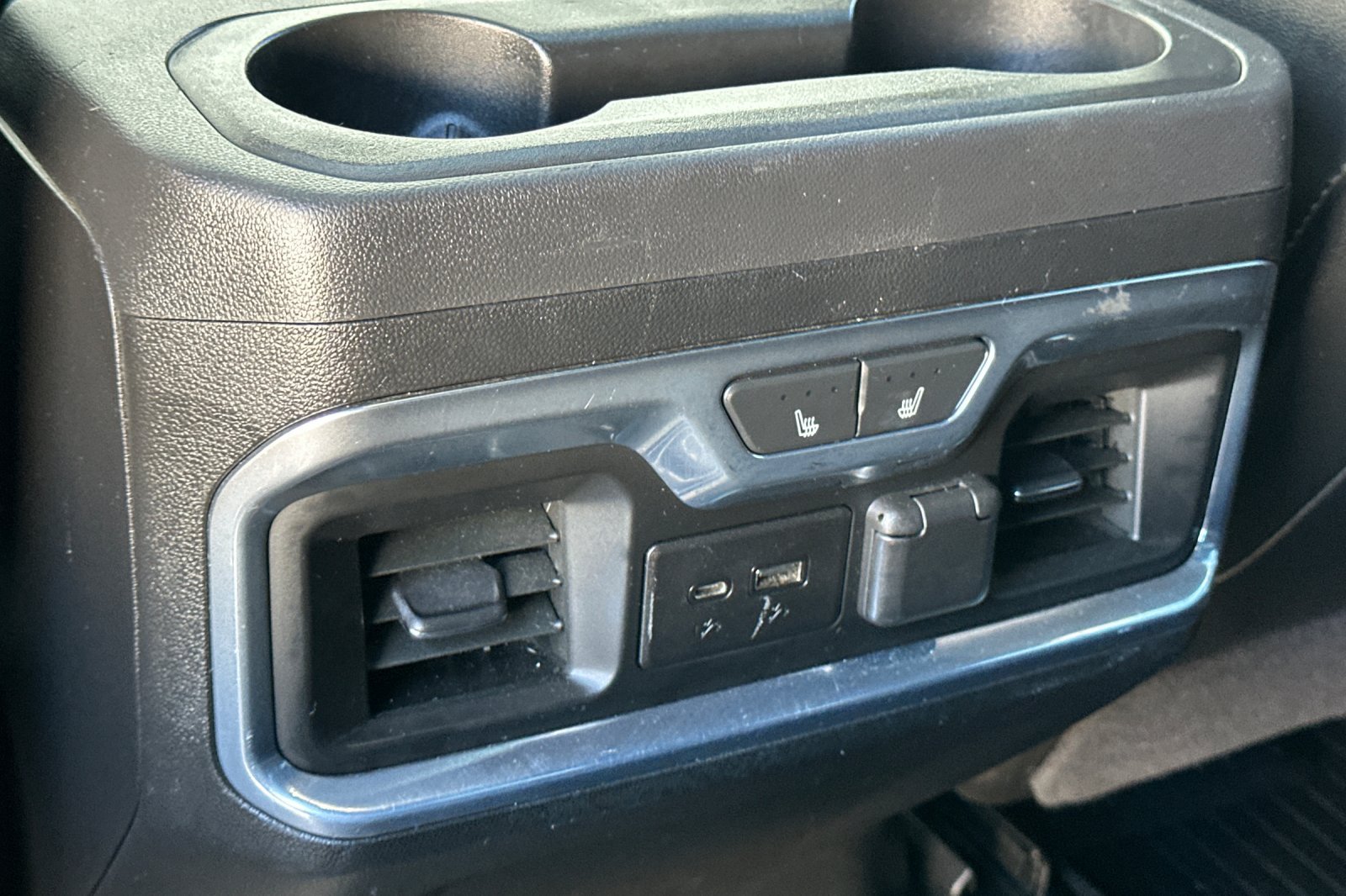 Used 2020 GMC Sierra 1500 AT4 w/ AT4 Premium Package AWD/4WD image 42